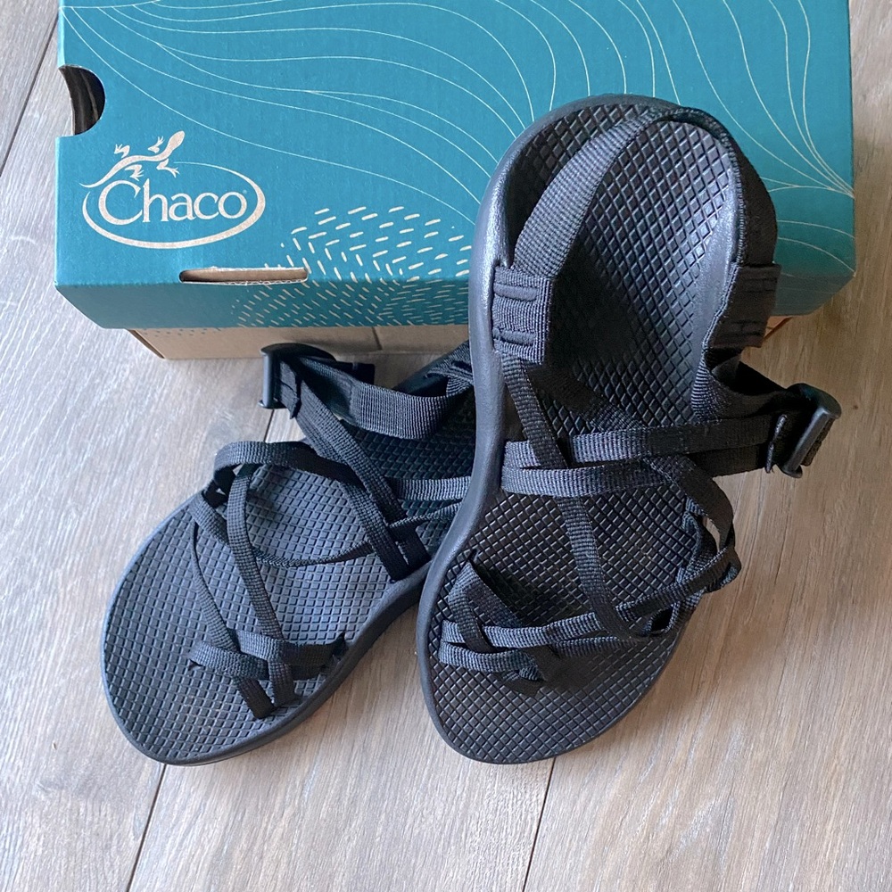 Women’s black Chaco sandals